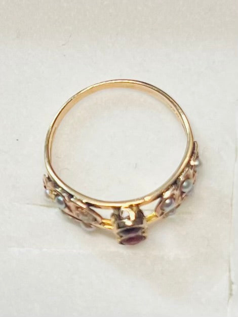 Bague ancienne en or 14 carats sertie de perles et de pierres