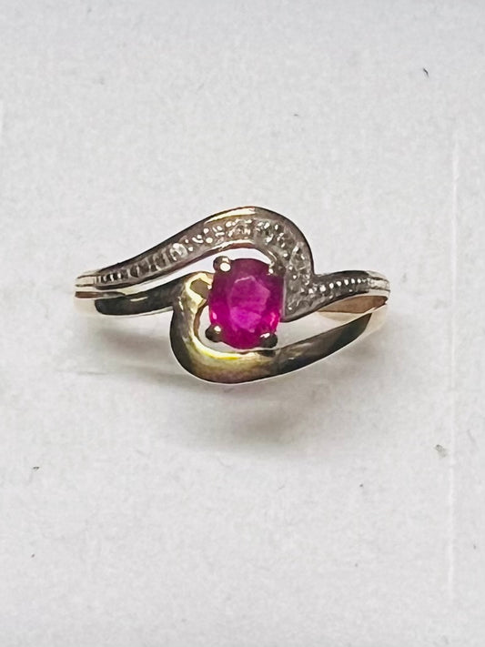 Bague en or jaune 18 carats avec rubis – Taille 54